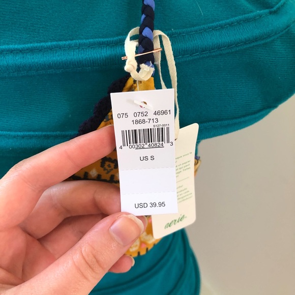 NWT Aerie Reversible Triangle Bikini Top - Picture 3 of 5